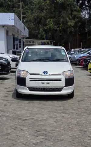 Toyota Succeed 2019 White
