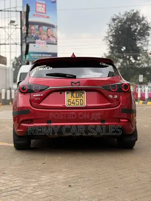 Mazda Axela 2017 Red