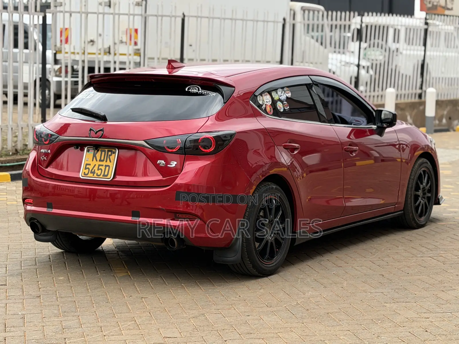 Mazda Axela 2017 Red