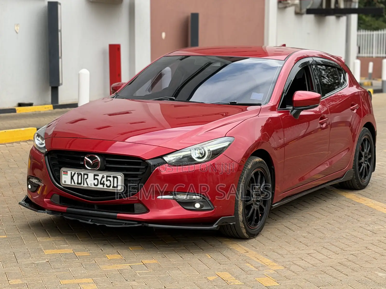 Mazda Axela 2017 Red