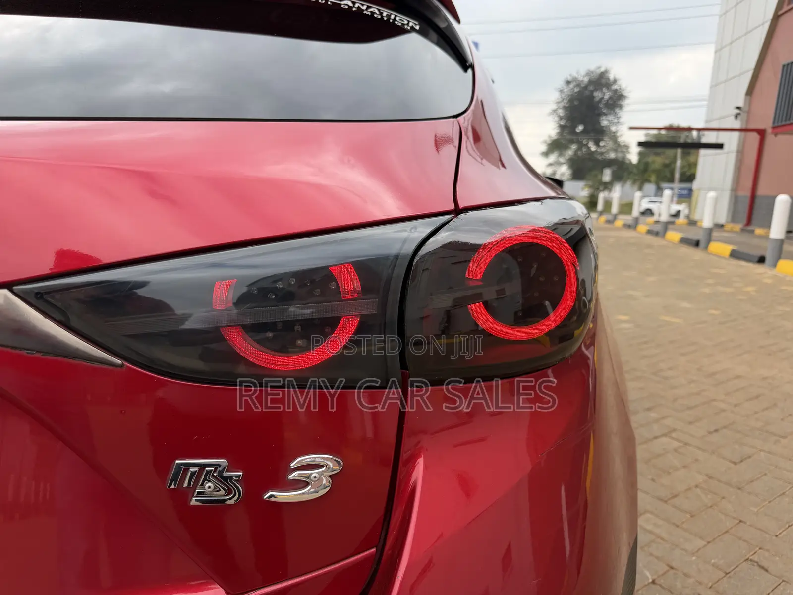 Mazda Axela 2017 Red