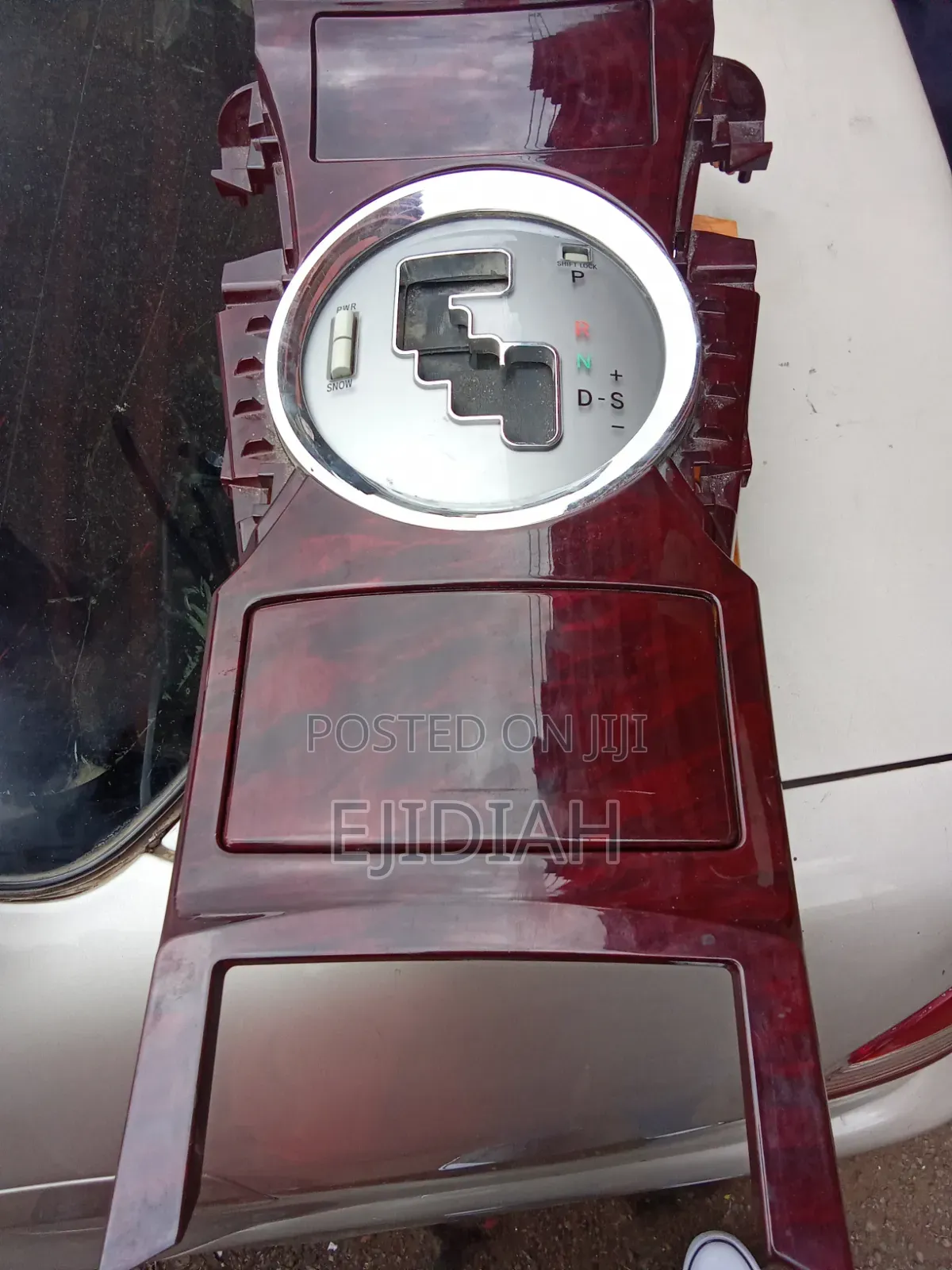 Mark X Gear Console