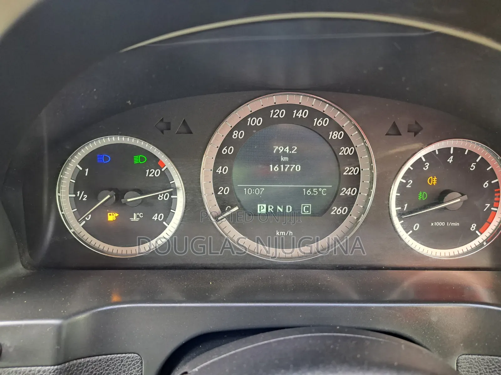 Mercedes-Benz C200 2011 Blue