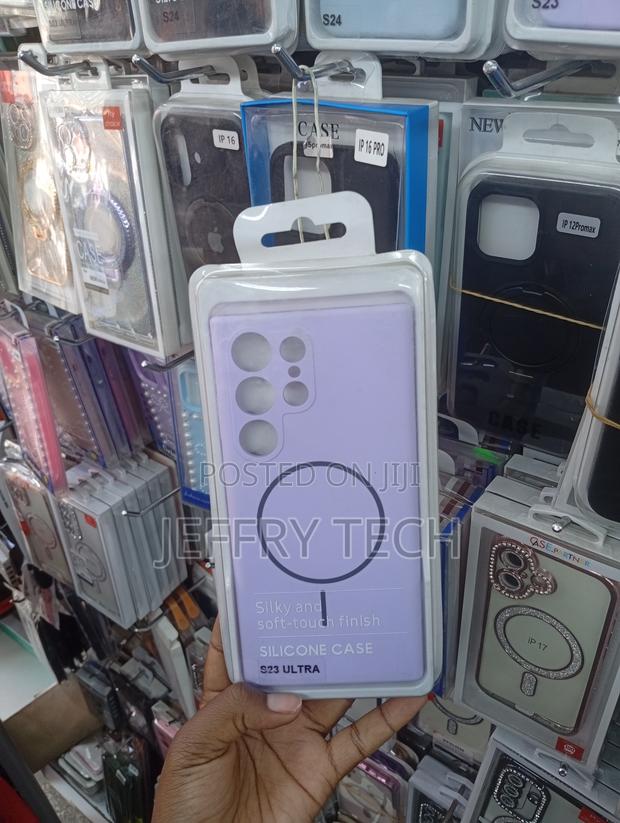 Lavender Silicone Case Designed for the Samsung Galaxy S23 Ultra - main view