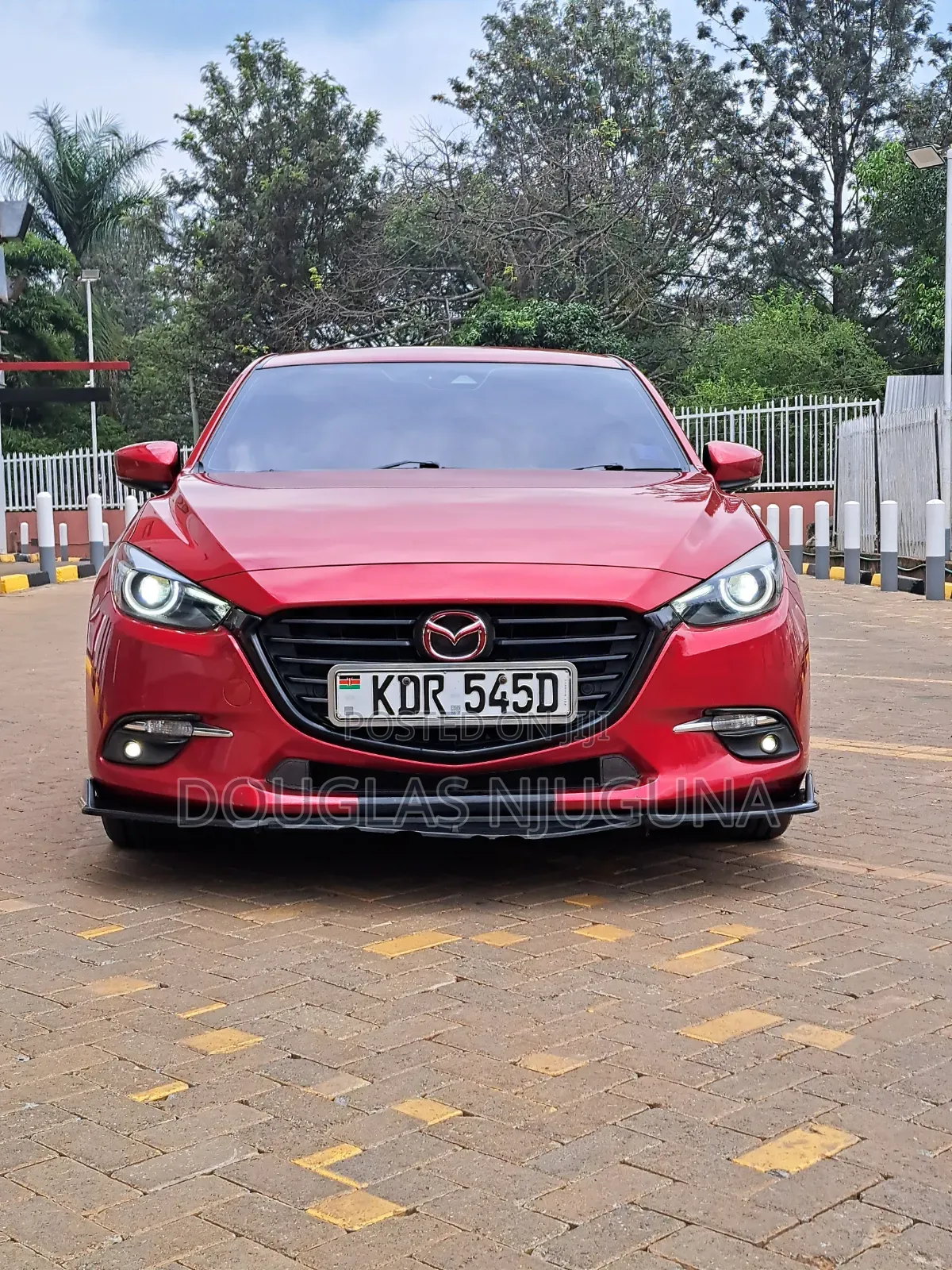 Mazda Axela 2017 Red