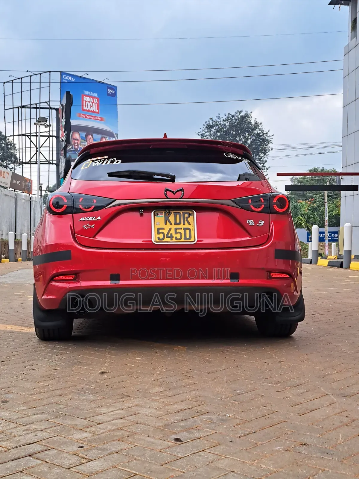 Mazda Axela 2017 Red