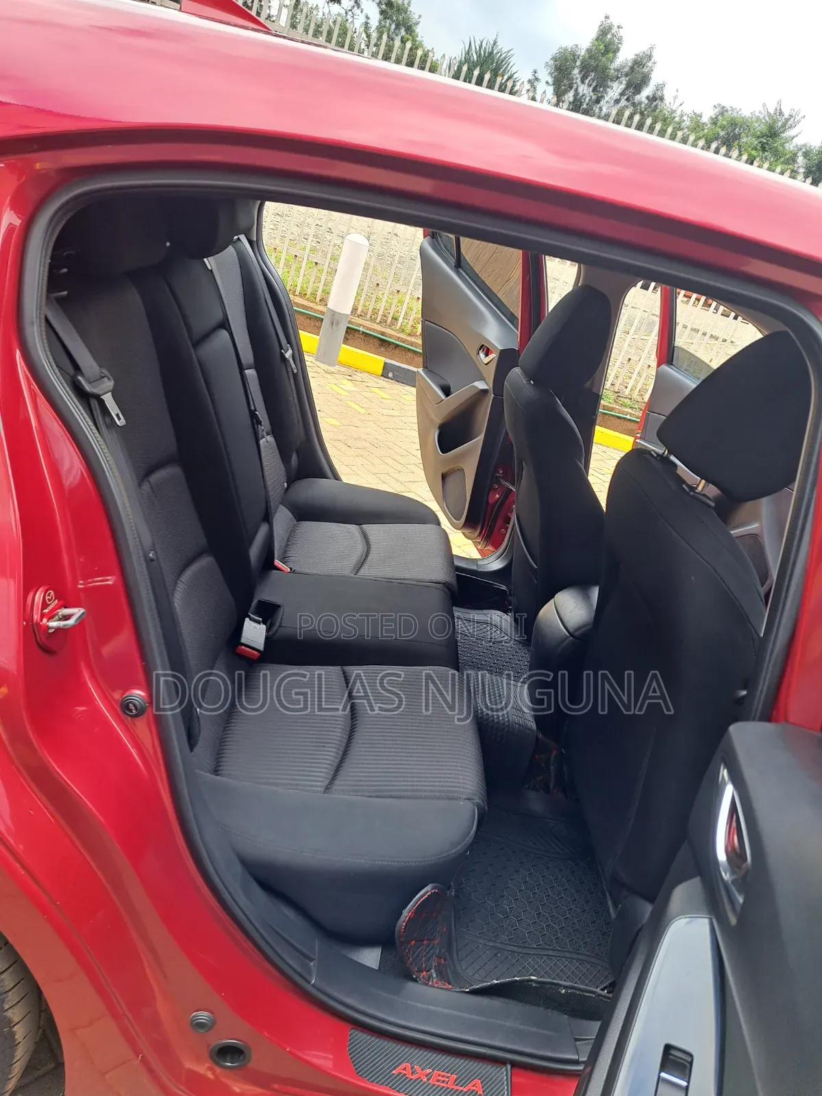 Mazda Axela 2017 Red