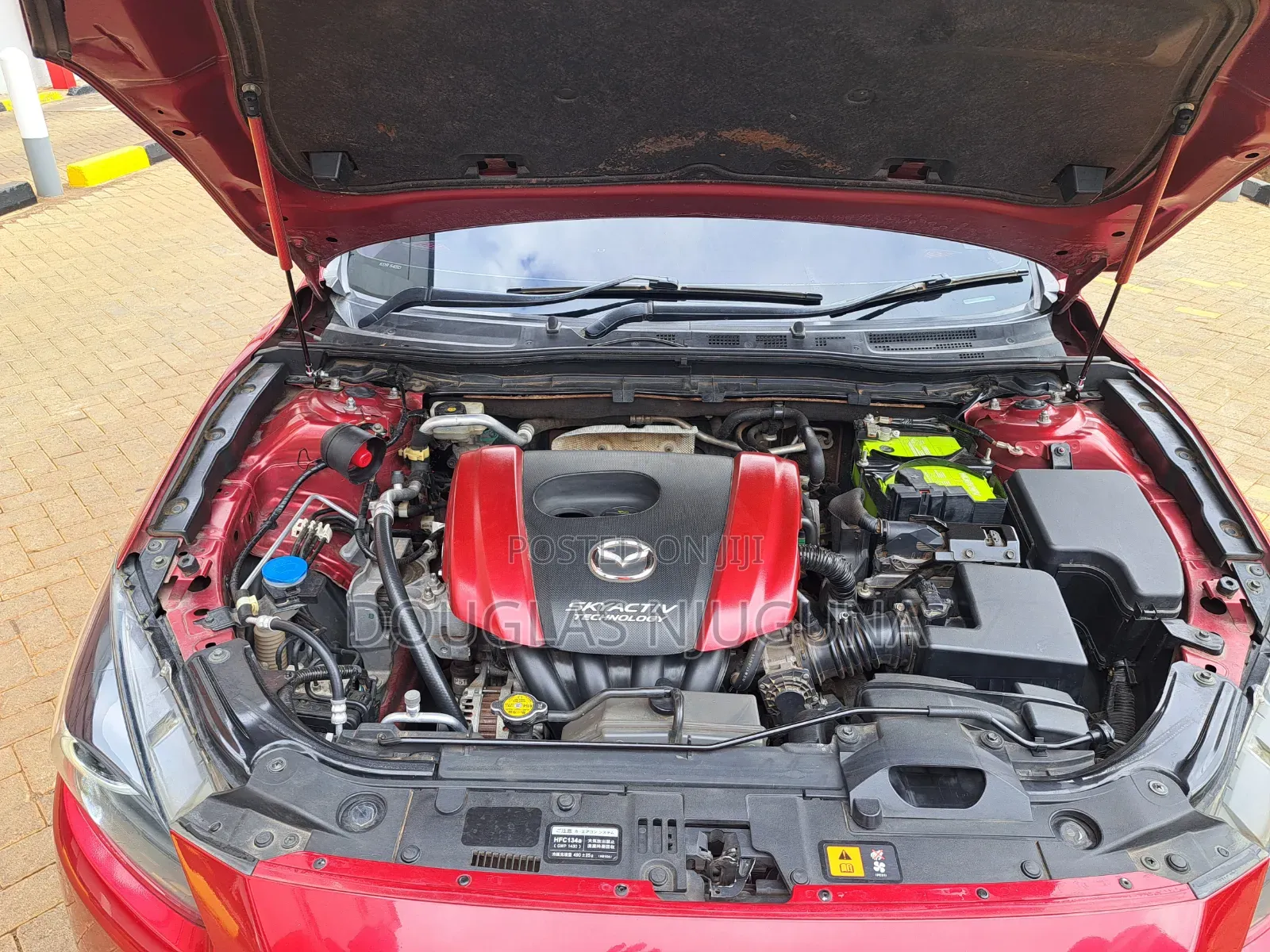 Mazda Axela 2017 Red
