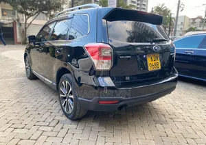 Subaru Forester 2.0XT Premium AWD 2016 Black