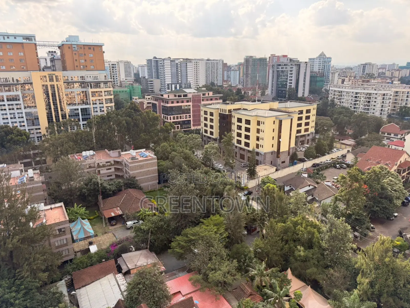 3bdrm Apartment in Kindaruma Homes, Kilimani for sale