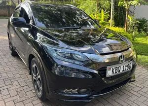 Honda Vezel 1.5 Hybrid 2WD 2017 Black