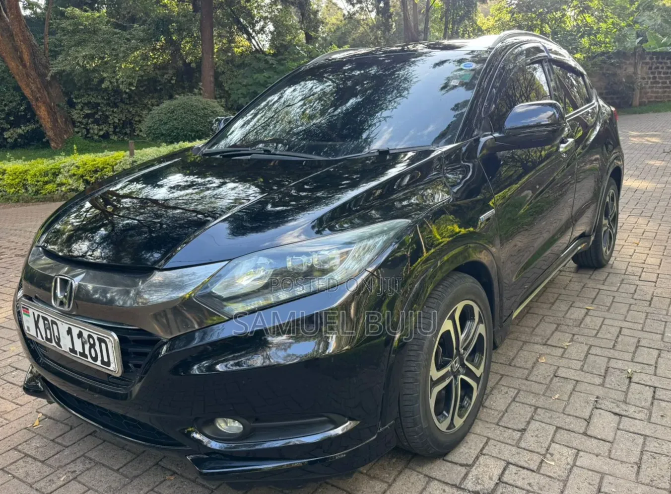 Honda Vezel 1.5 Hybrid 2WD 2017 Black