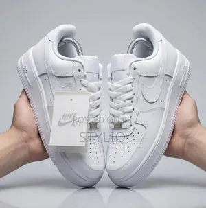 Nike Airforce 1 Sneakers Og(Maziwa)