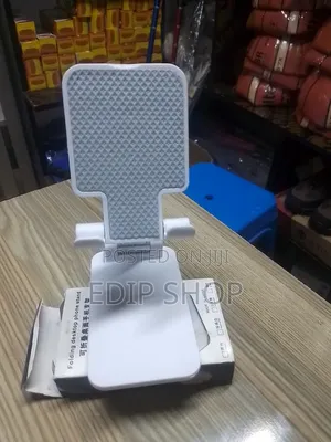 Adjustable Folding Desktop Phone Holder