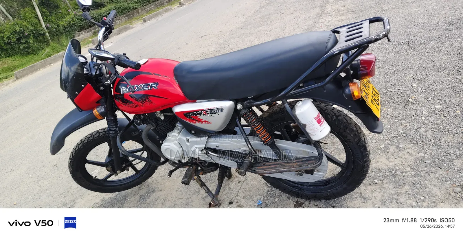 Bajaj Boxer 150 UG 2025 Red