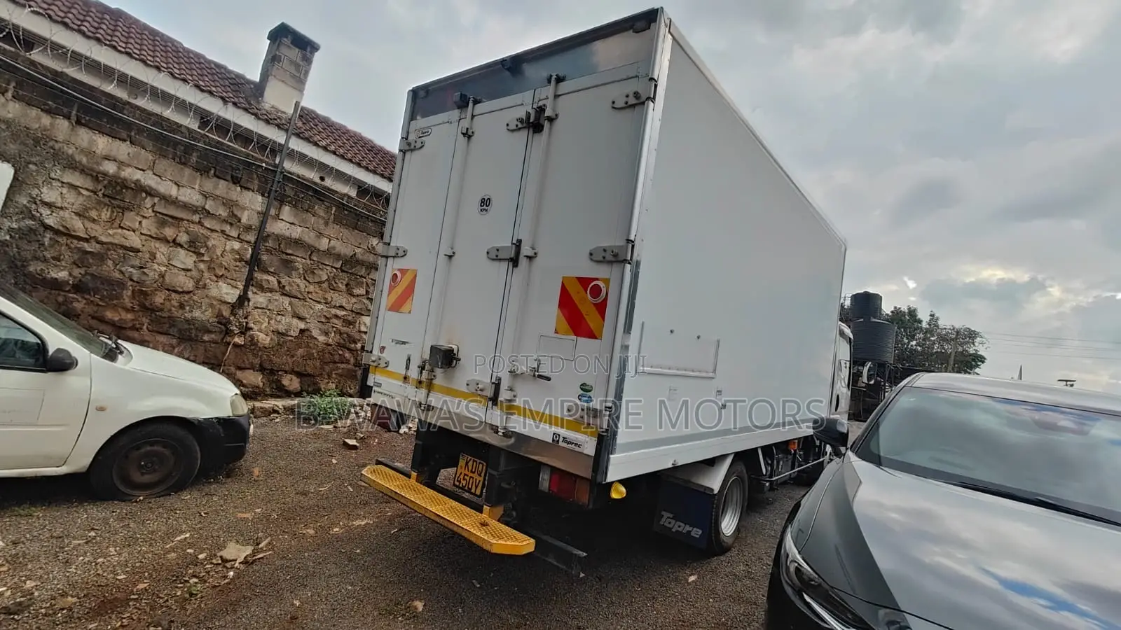 Isuzu Elf Truck 2020 White