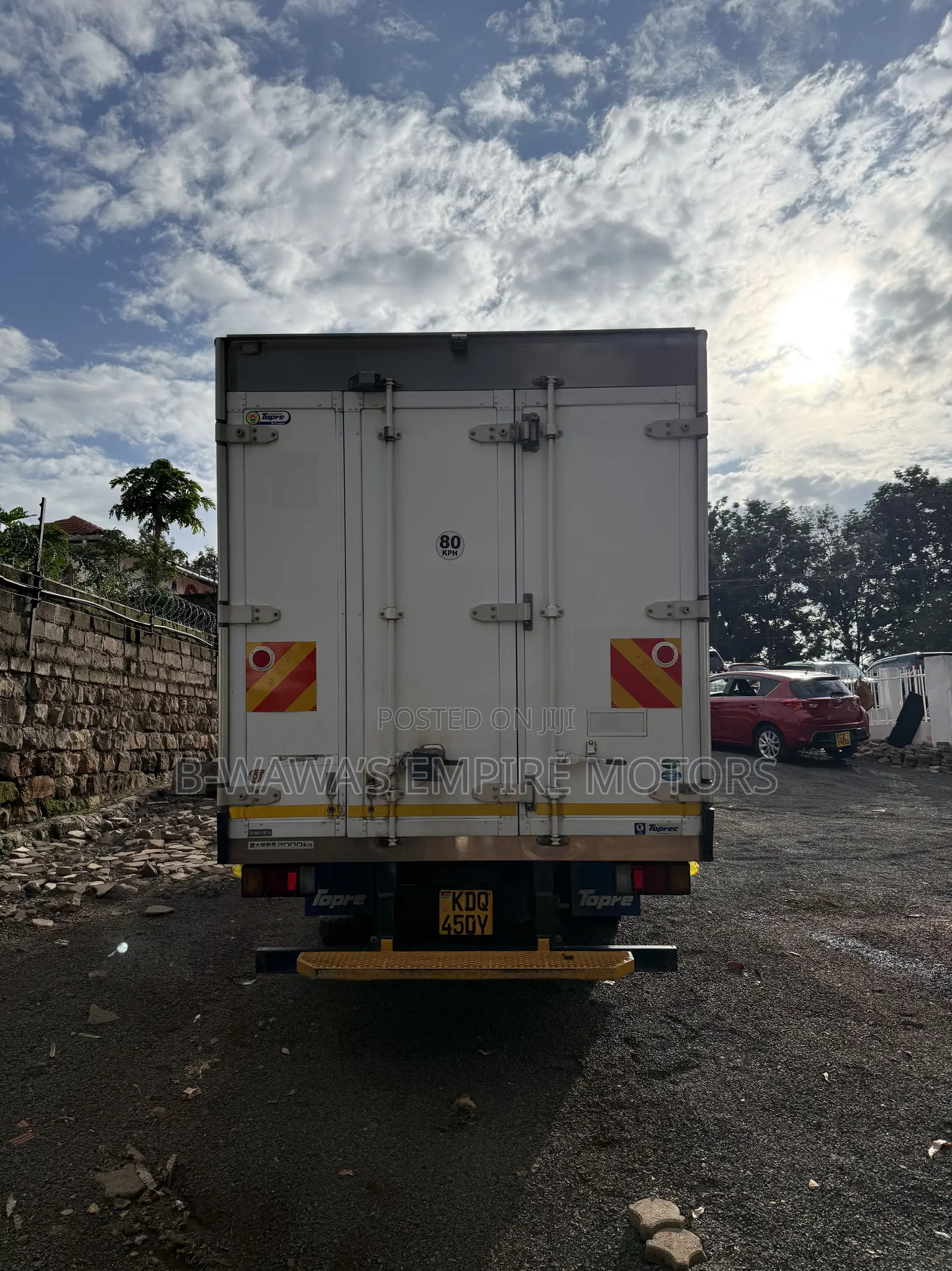 Isuzu Elf Truck 2020 White