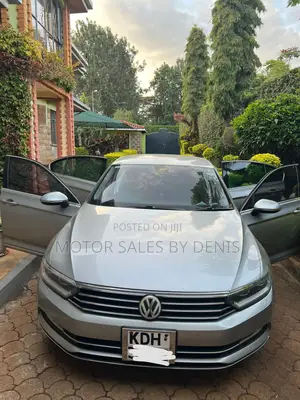 Volkswagen Passat 1.8T R-Line 4dr Sedan (1.8L 4cyl) 2017 Silver