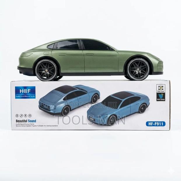 H at F Hf-F911 Car Shaped Solar Bluetooth Wireless Speaker - Green.
