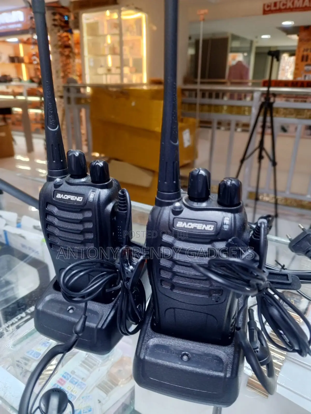 Baofeng Bf-888s Handheld Walkie Talkie With Flashlight