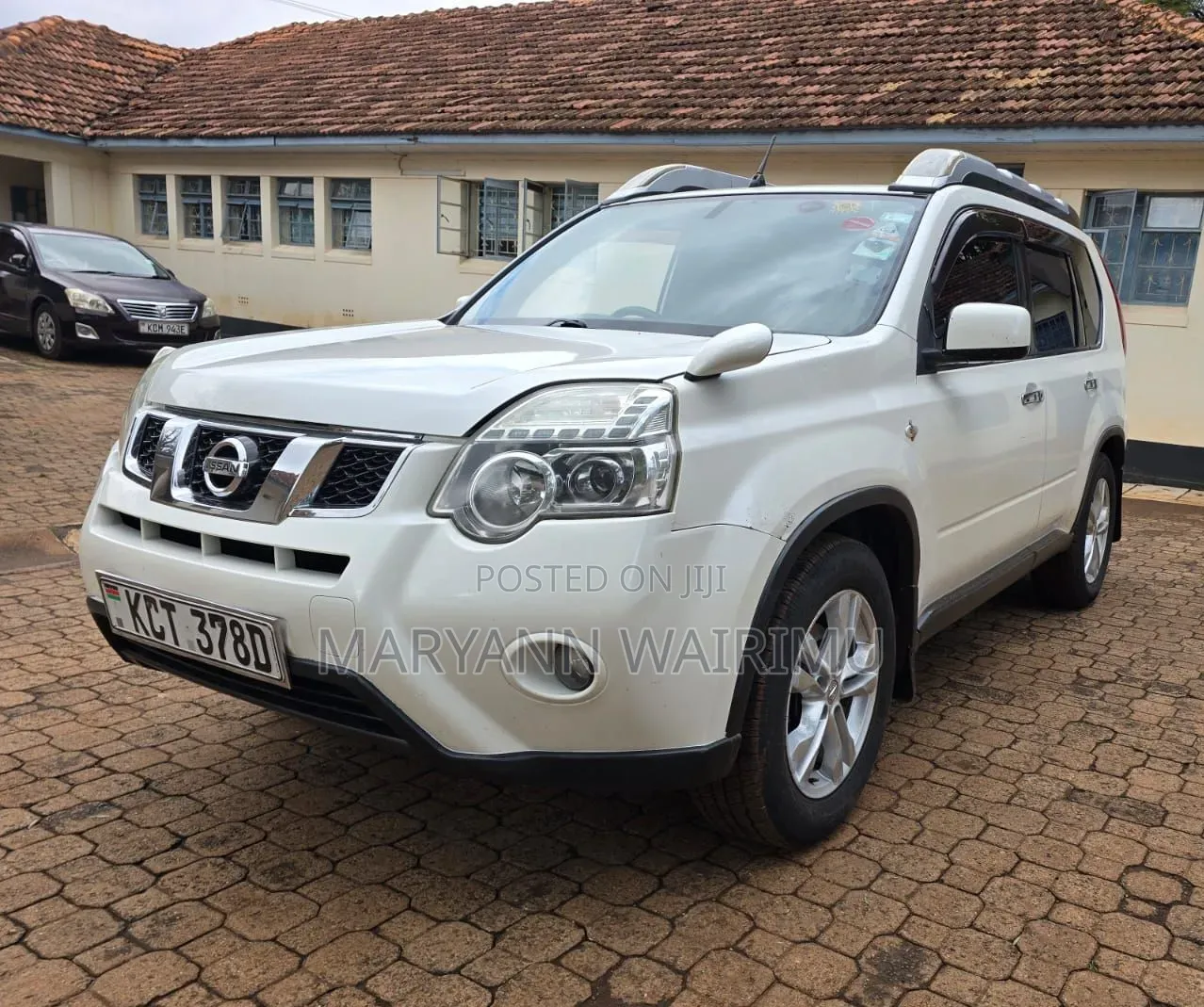Nissan X-Trail 2012 White