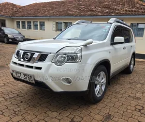Nissan X-Trail 2012 White