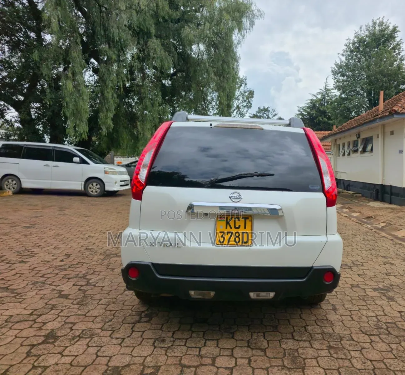 Nissan X-Trail 2012 White