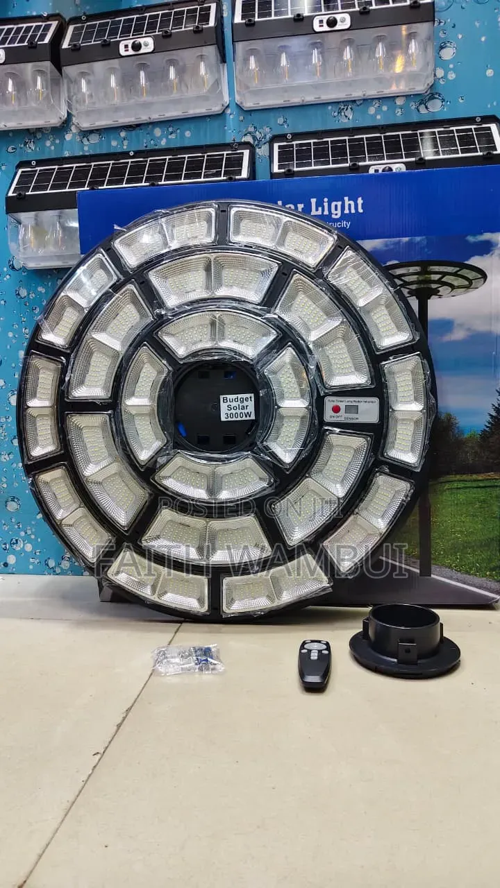 Affordable New Arrival Solar Round Street Lights 3000 Watt