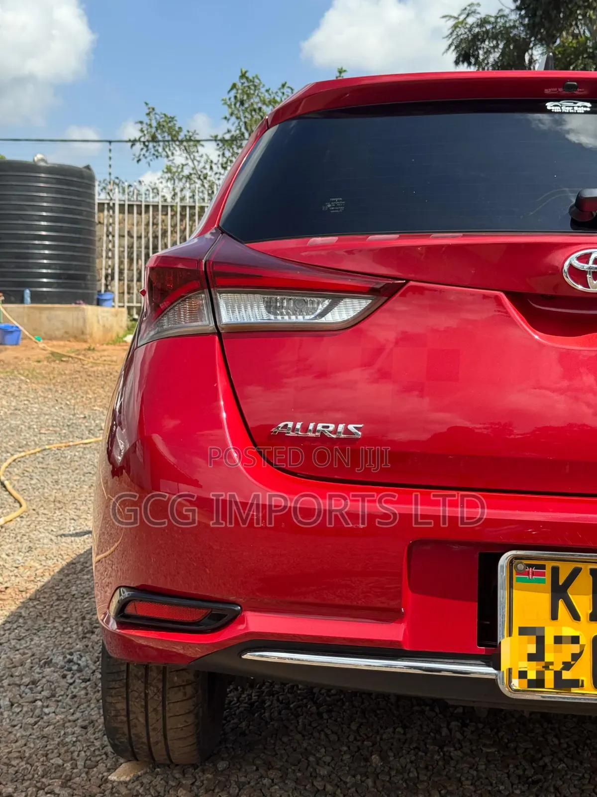 Toyota Auris 2017 Red