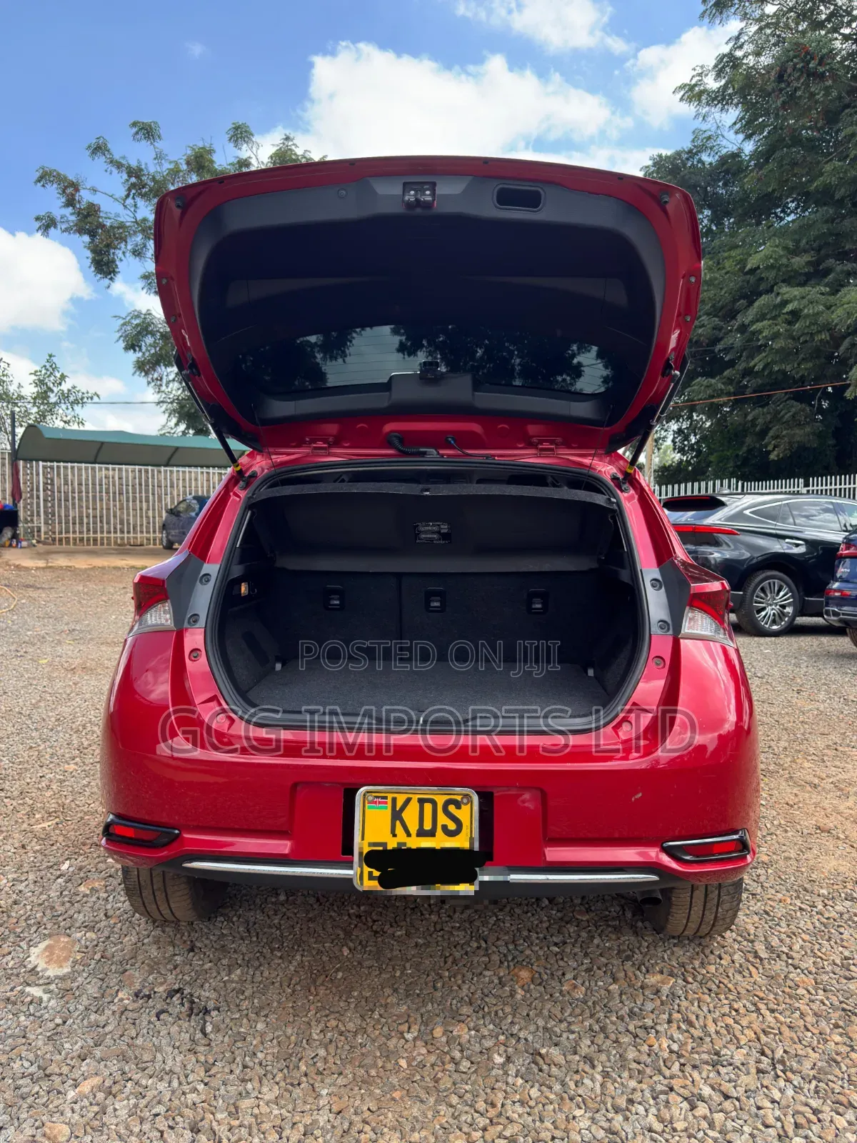 Toyota Auris 2017 Red