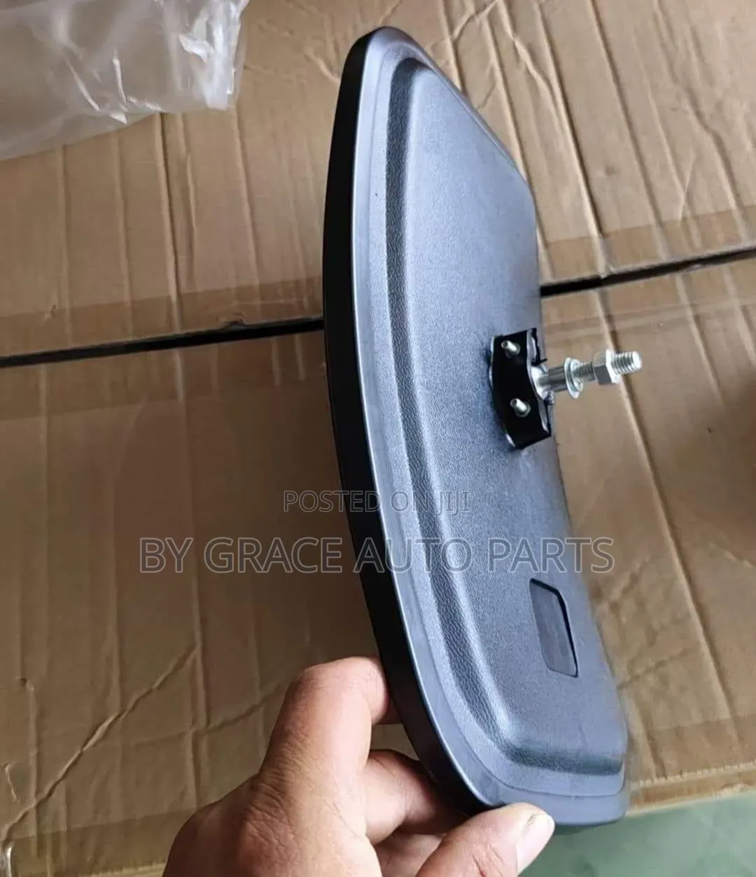 Mitsibishi F:H Side Mirror