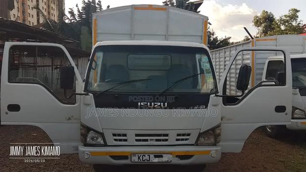 Isuzu Truck NPR Local on Quick Sale - thumbnail 4