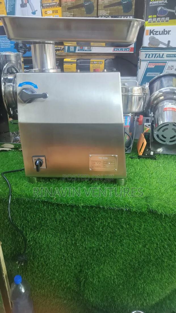 Commercial Tk M32 Meat Mincer - thumbnail 2