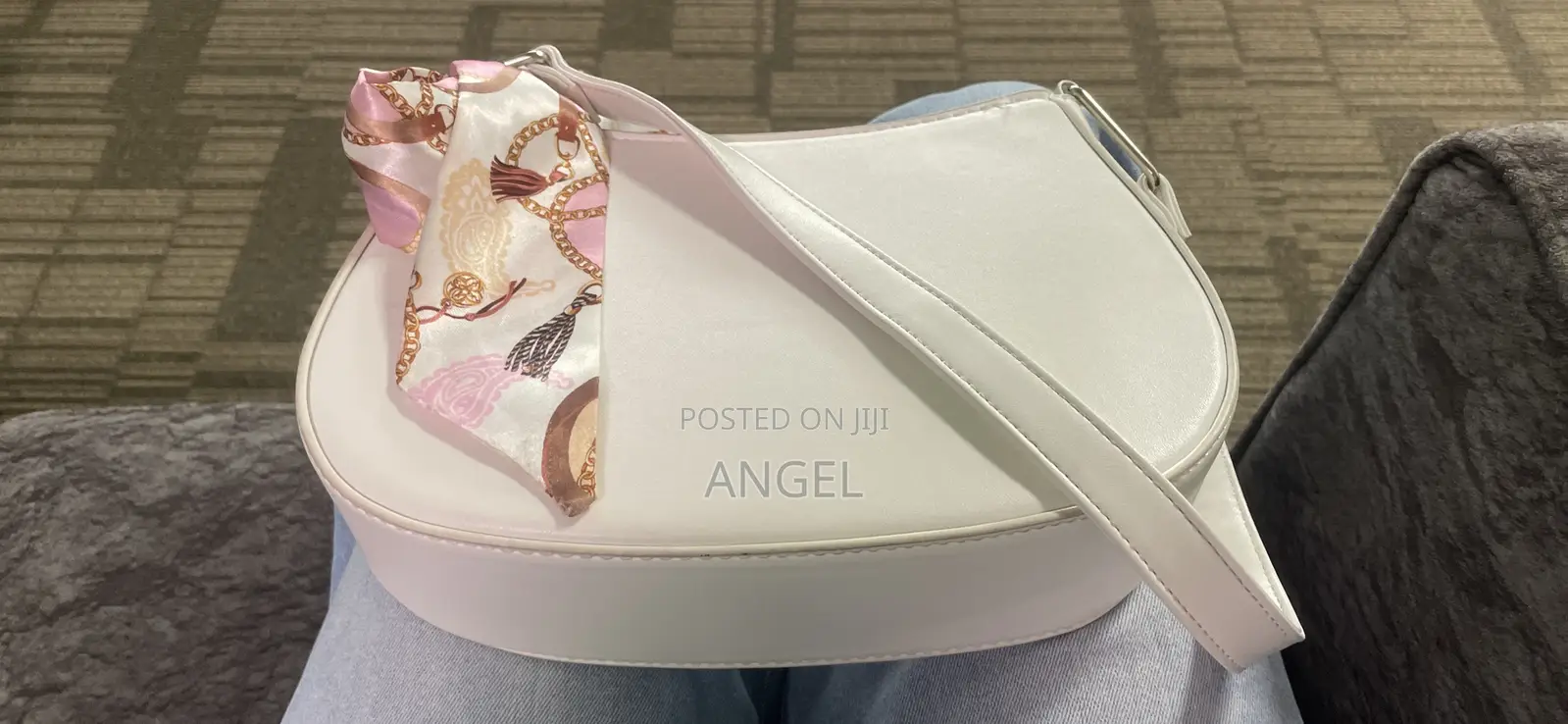 Trendy White Leather Shoulder Handbag