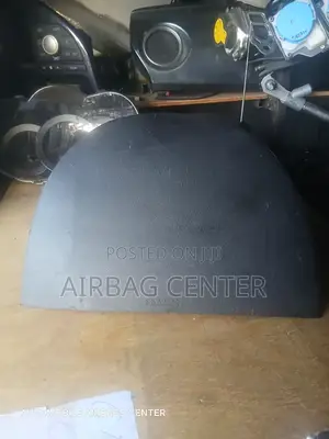 Nissan Latio Dashboard Airbag