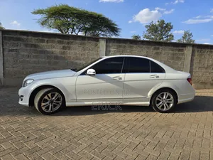 Mercedes-Benz C180 2014 White
