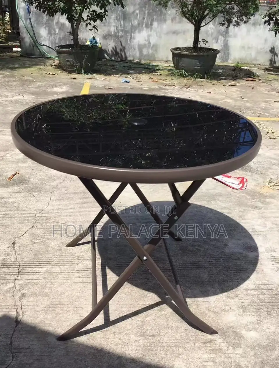 Outdoor Table: Modern Camping Table With Iron Frame