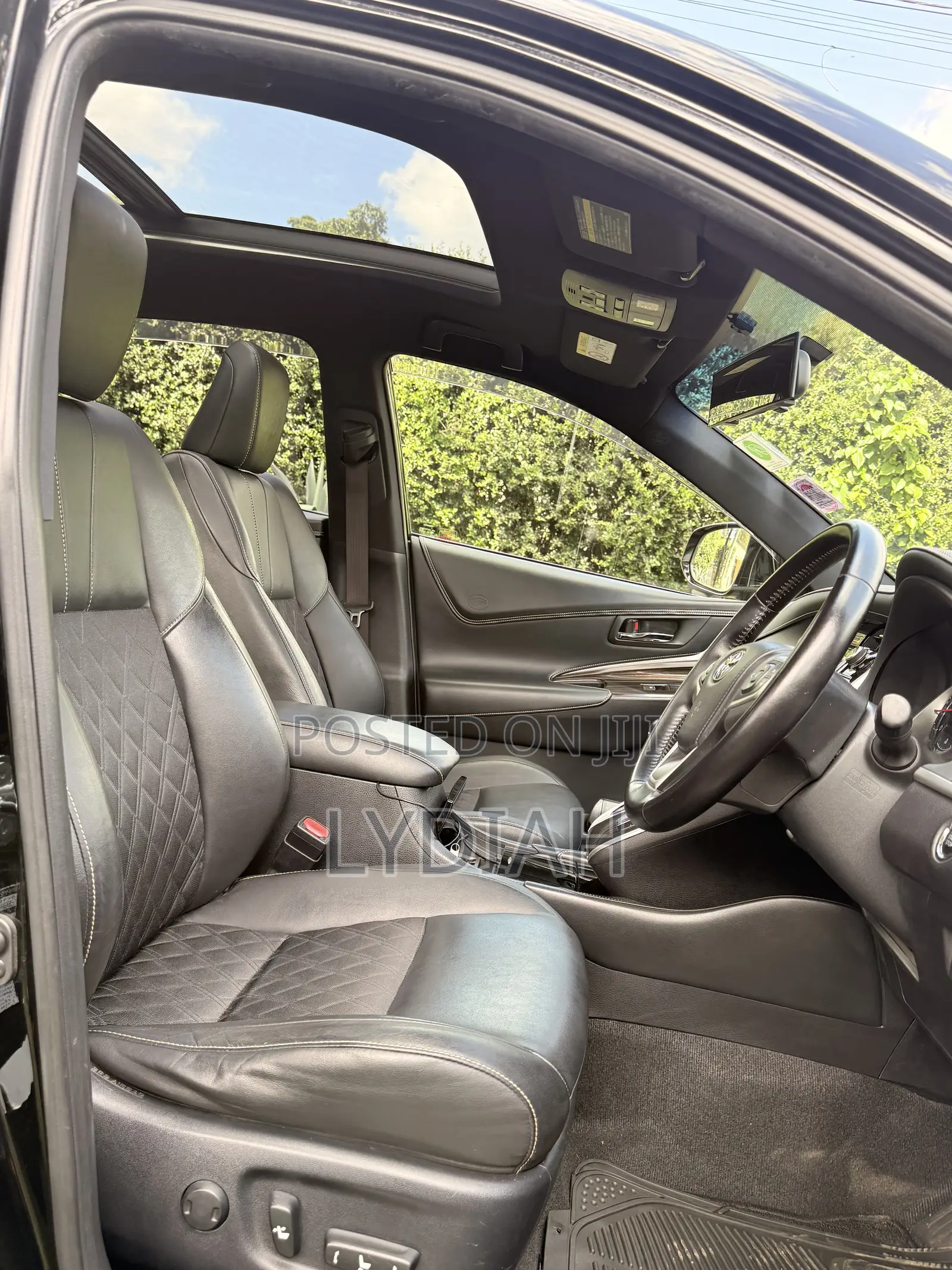 Toyota Harrier 2017 Black