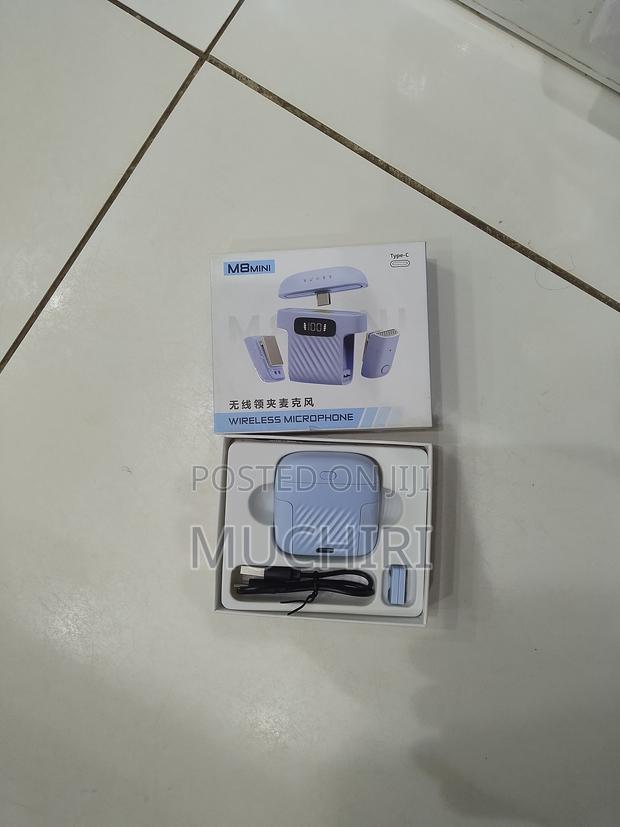 M8 Mini Lavalier Wireless Mic