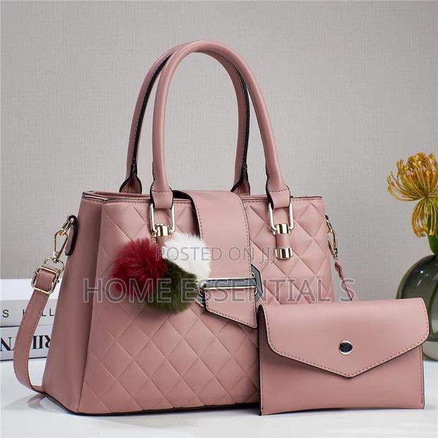 Large Luxurious Handbag - thumbnail 4