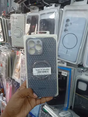 Bc Smart Case for an iPhone 16 Pro Max