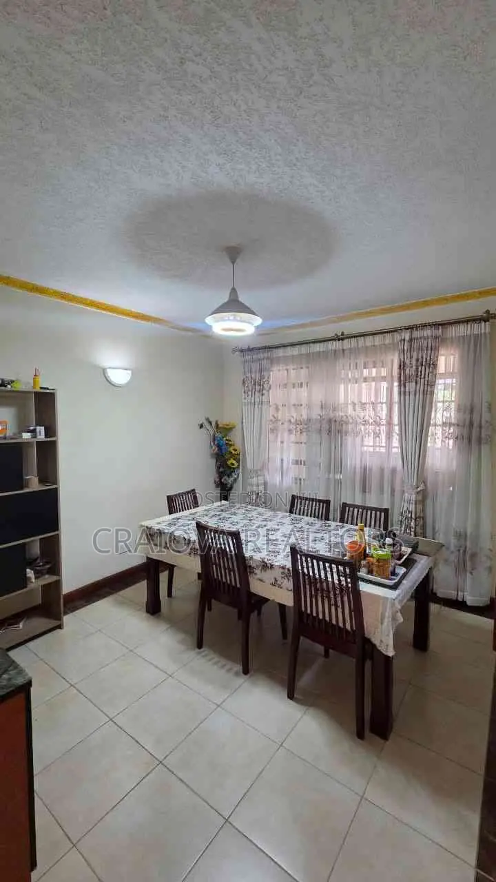 3bdrm Apartment in Parklands/Highridge for sale