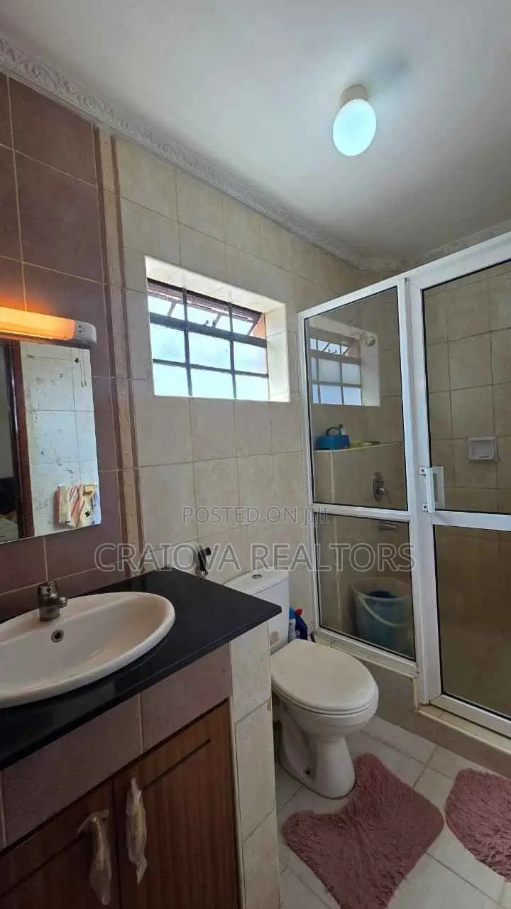 3bdrm Apartment in Parklands/Highridge for sale