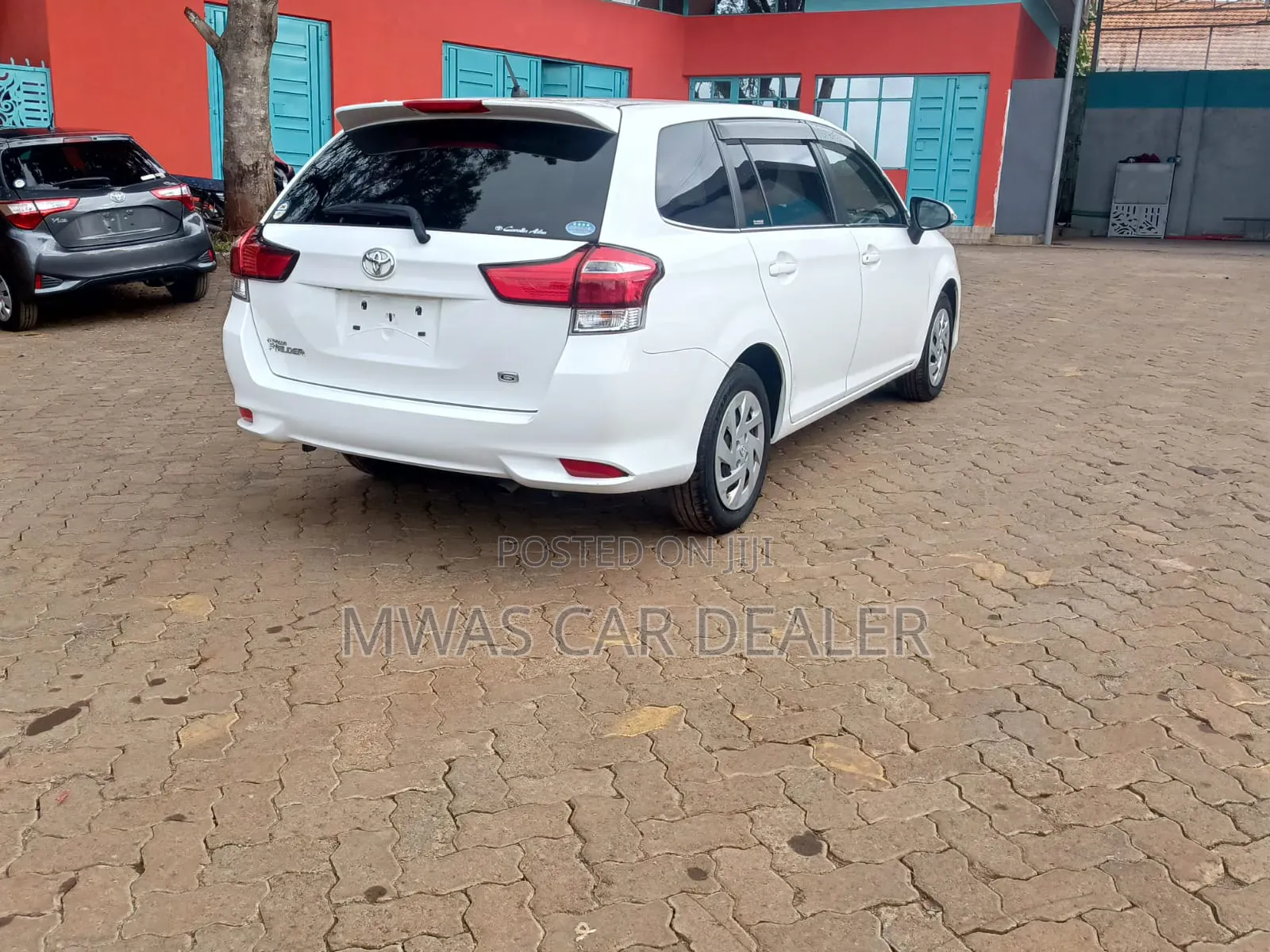 Toyota Corolla Fielder 2019 White
