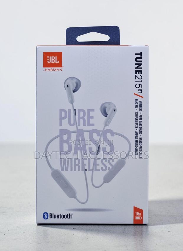 These Are JBL Tune 215bt Wireless in-Ear Headphones in White.