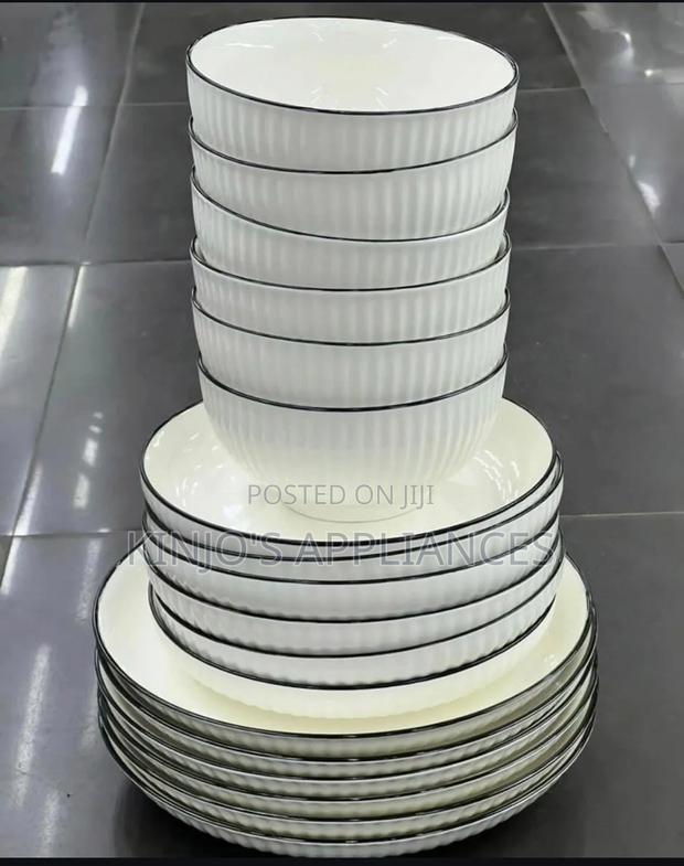 18pcs Japanese Set Dinner Set