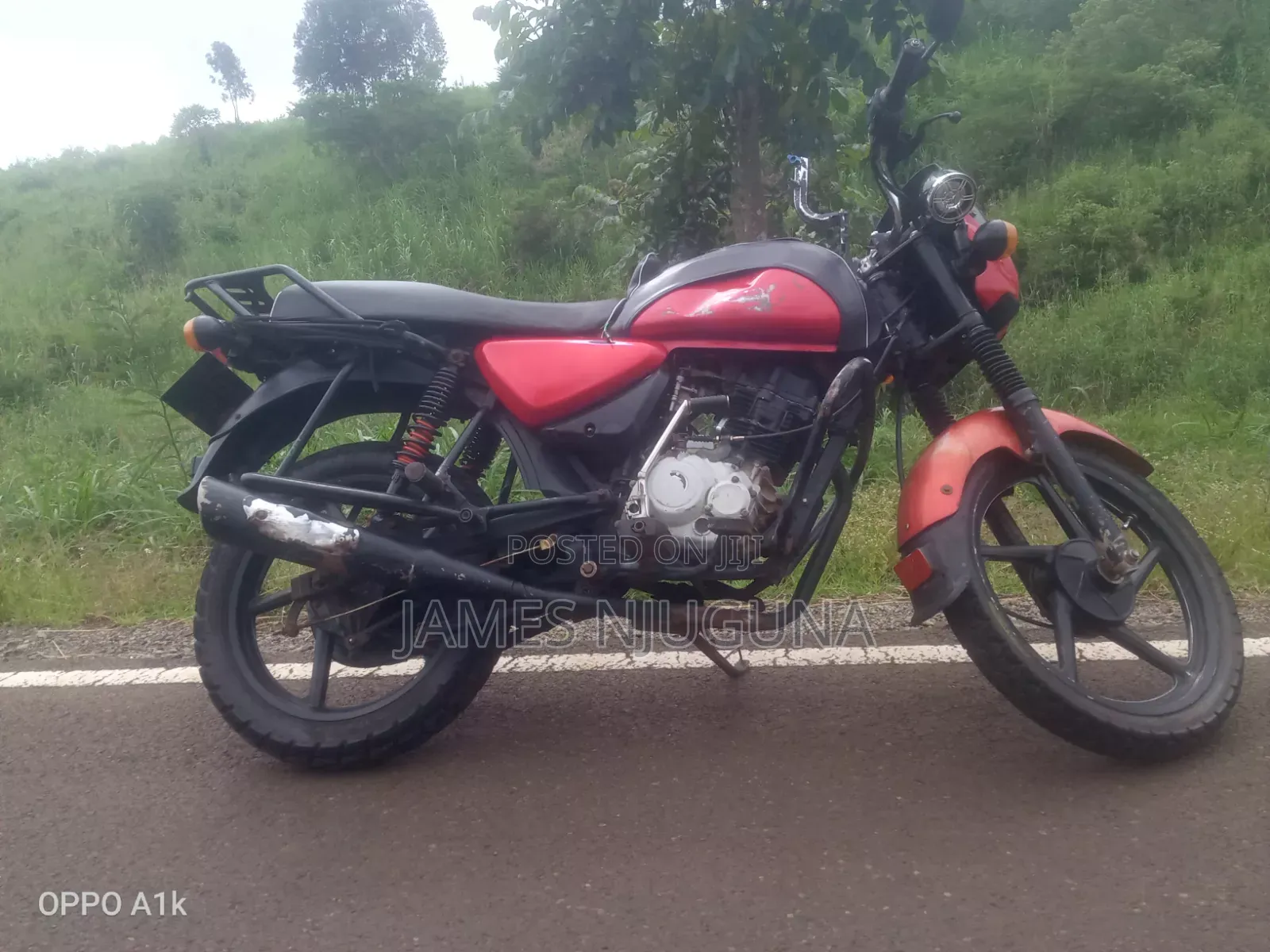 Bajaj Boxer 150 UG 2022 Red