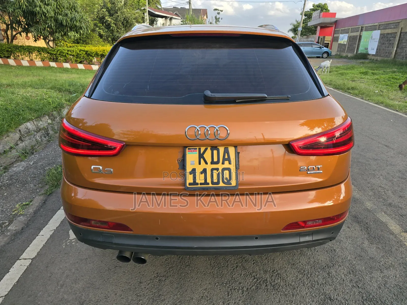 Audi Q3 2013 Gold