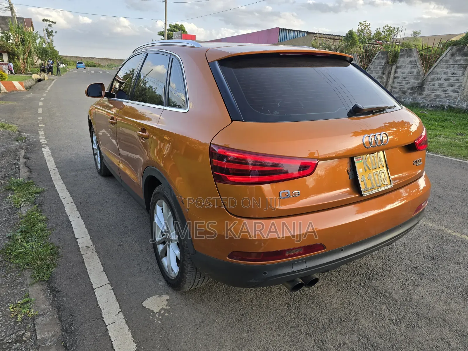 Audi Q3 2013 Gold