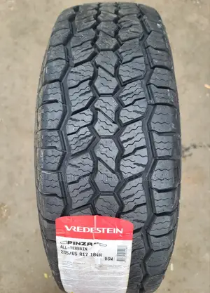 235 /65 R17 Vredestein Tyres 104h Pinza a/T All-Terrain